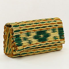 クラッチバッグ