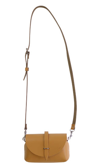 クラッチバッグ