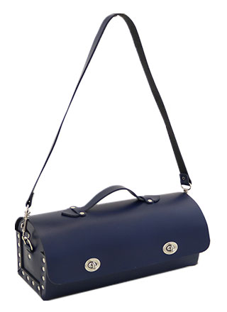 クラッチバッグ